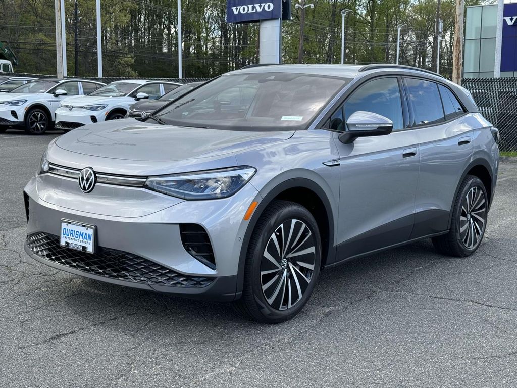 2025 Volkswagen ID.4 Pro photo