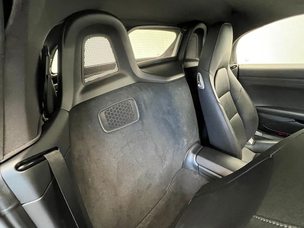 Thumbnail: 2015 Porsche Boxster - 17