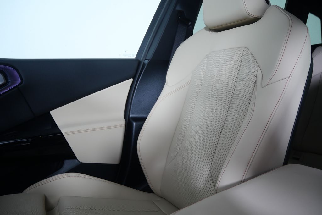 Thumbnail: 2026 BMW X3 - 22