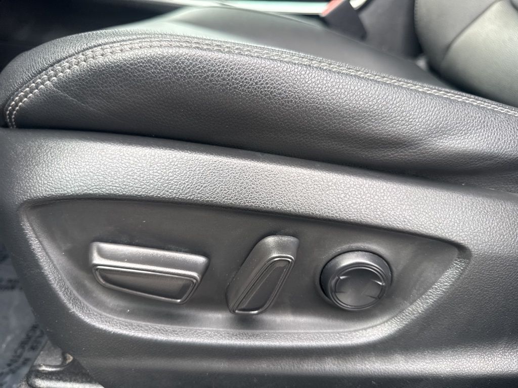 Used 2023 Silver Toyota XLE image 16