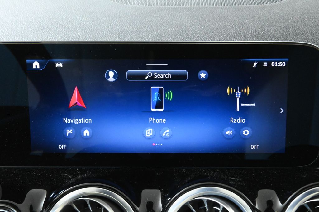 Thumbnail: 2025 Mercedes-Benz GLA - 21