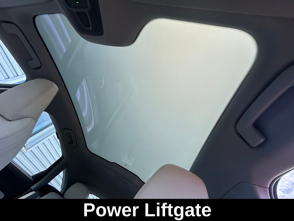 New 2025 Black Audi 2.0T Prestige image 11