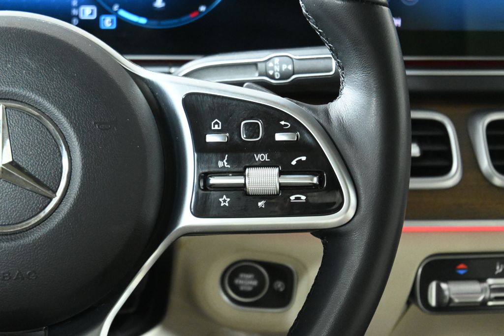 Thumbnail: 2023 Mercedes-Benz GLE - 16