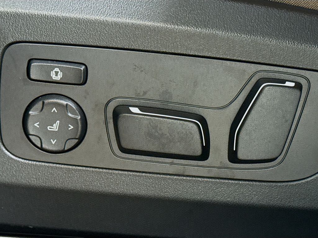 Thumbnail: 2026 BMW X3 - 4