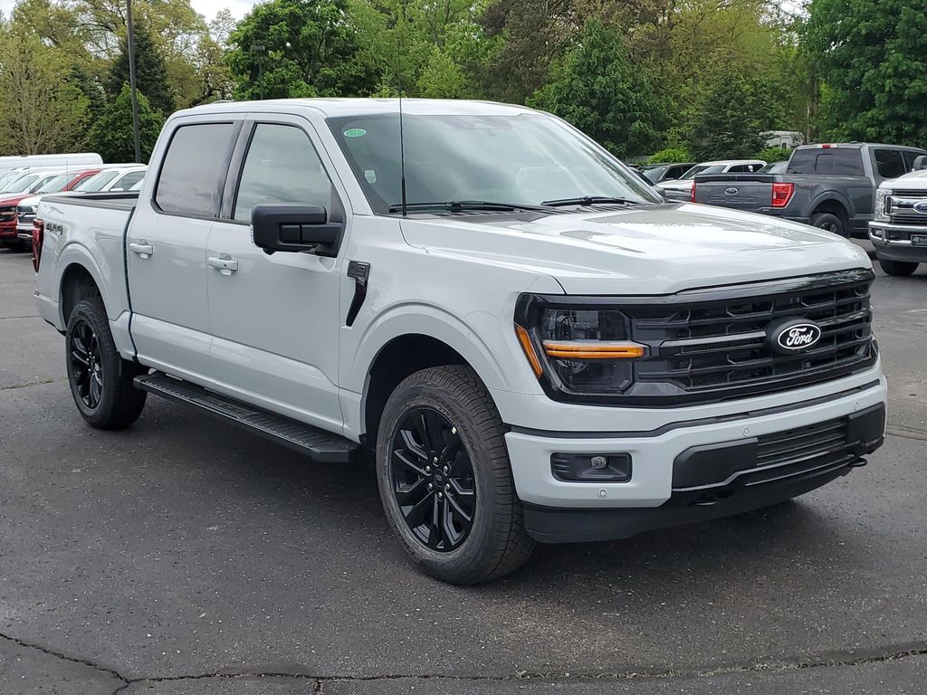 View vehicle photo 3