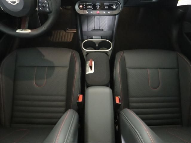 Thumbnail: 2026 MINI Cooper - 15