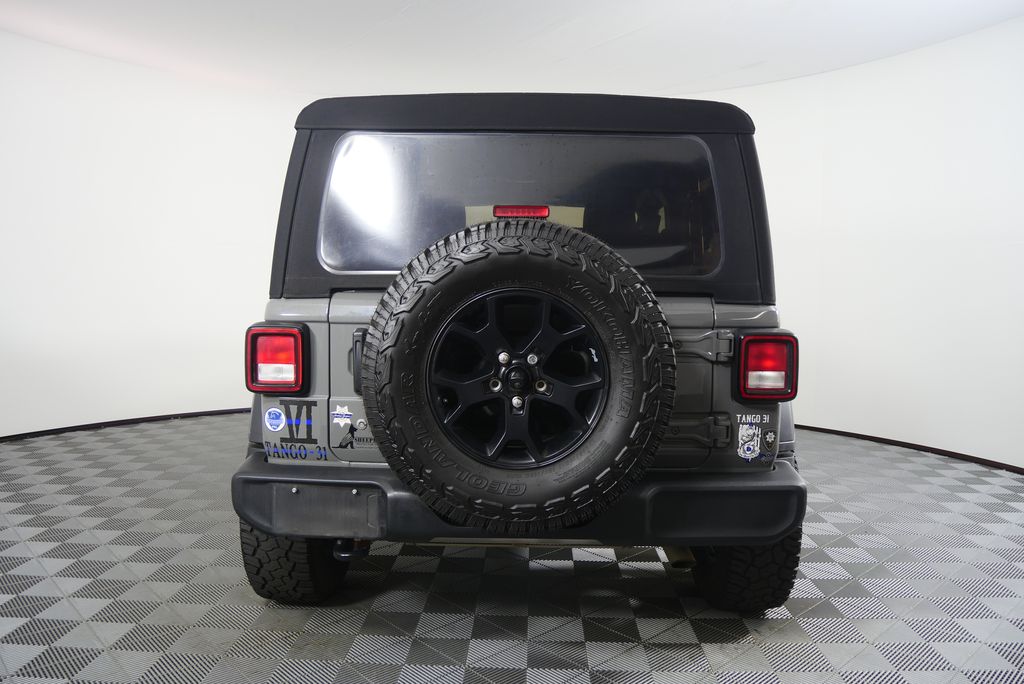 Thumbnail: 2020 Jeep Wrangler - 4