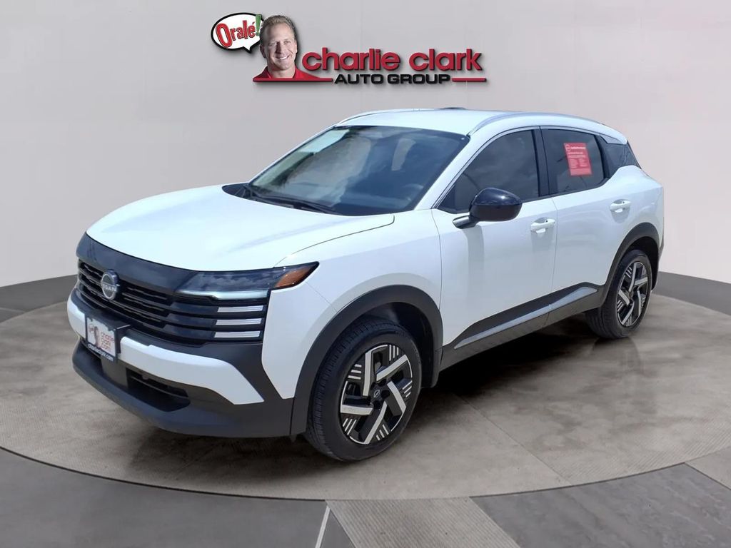 White (Fresh Powder) 2026 Nissan Kicks SUV / Crossover Front-Wheel Drive Continuously Variable Transmission
