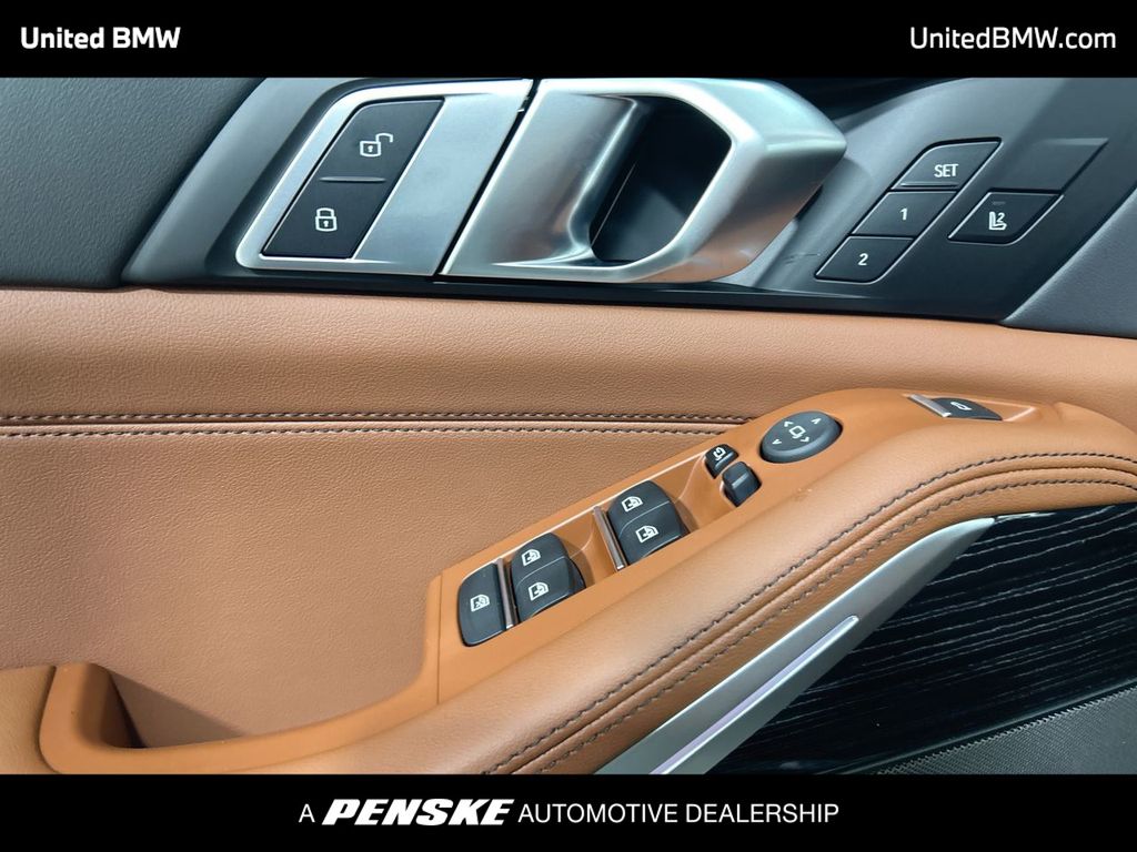 Thumbnail: 2026 BMW X5 - 11