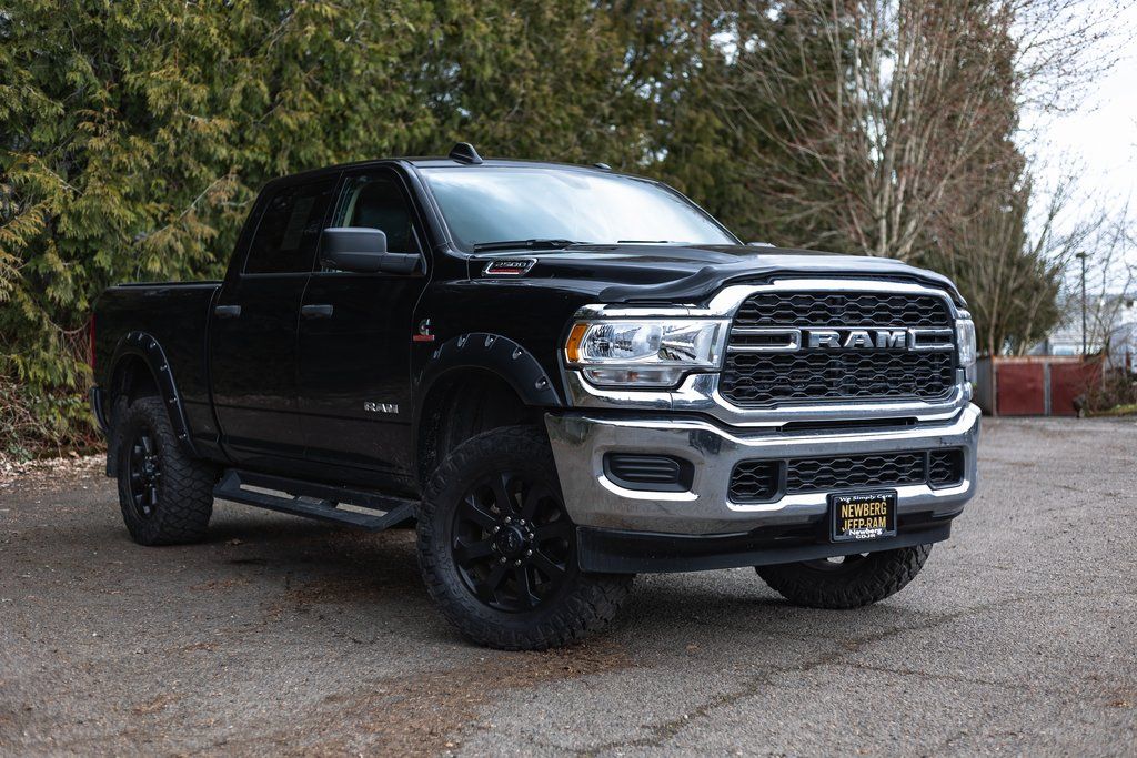 2020 RAM 2500 Tradesman Crew Cab 4WD
