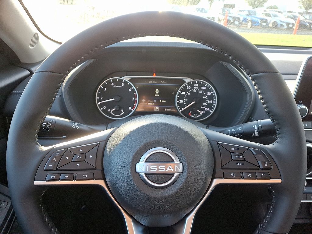 Thumbnail: 2025 Nissan Sentra - 8
