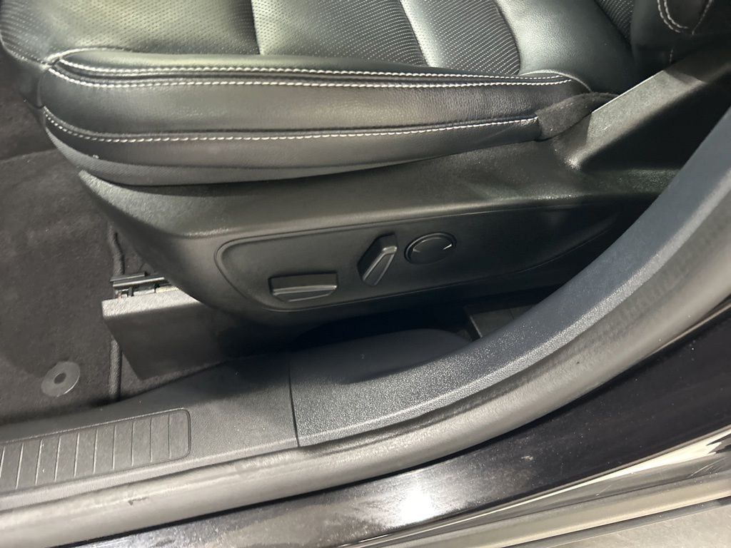 used 2022 Ford Escape car, priced at $22,456