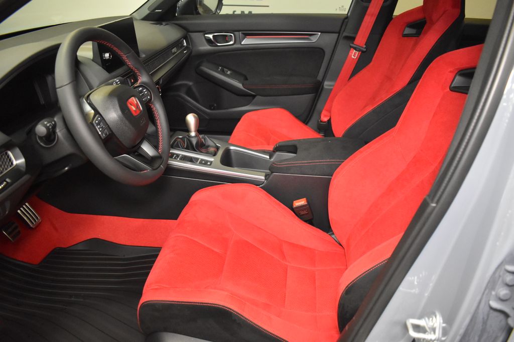 2025 Honda Civic Type R 19