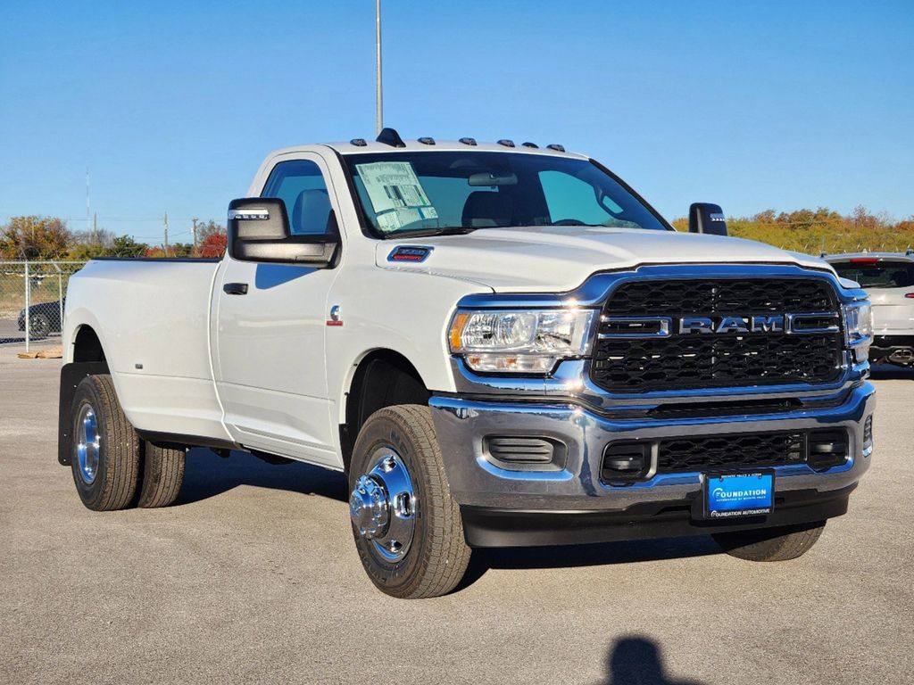 2024 Ram 3500 Tradesman 2