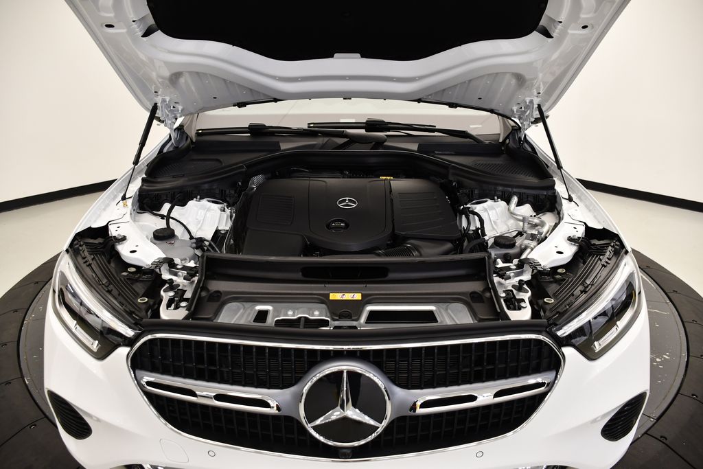 Thumbnail: 2025 Mercedes-Benz GLC - 12