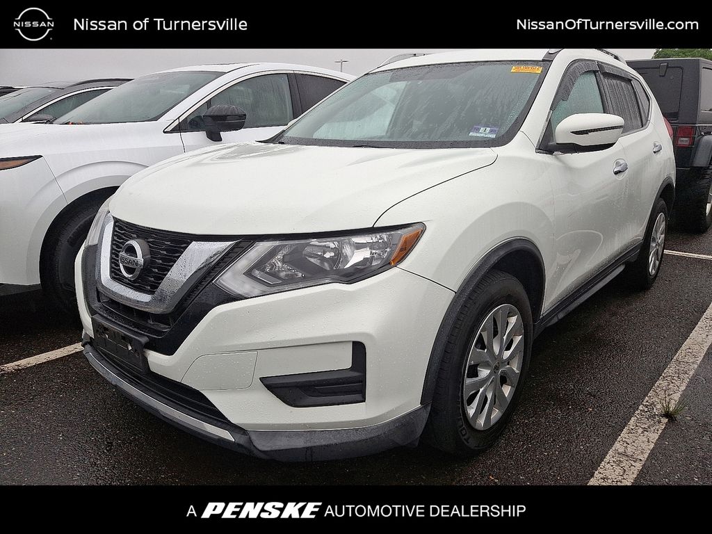 2017 Nissan Rogue S Hero Image