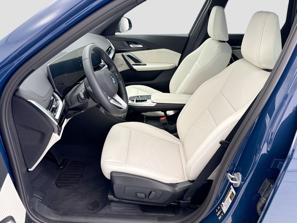 Thumbnail: 2026 BMW X1 - 18