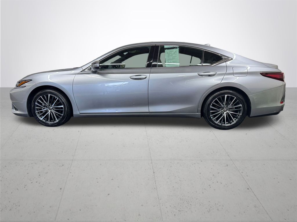 2022 Lexus ES 350