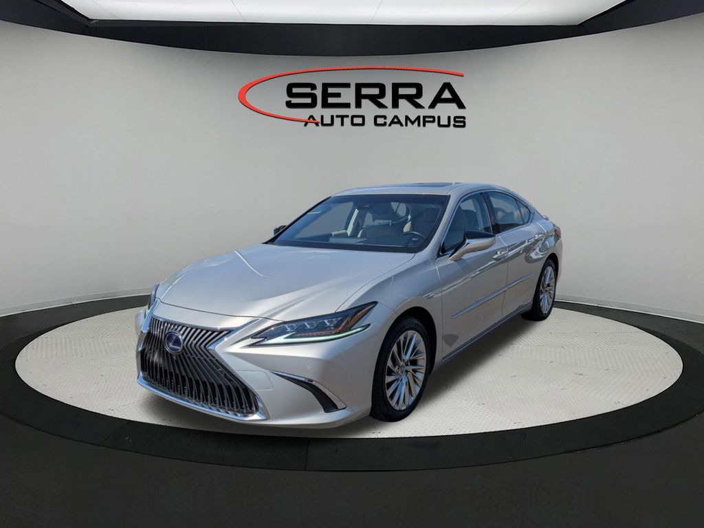 2019 Lexus ES Hybrid 300h Ultra Luxury FWD