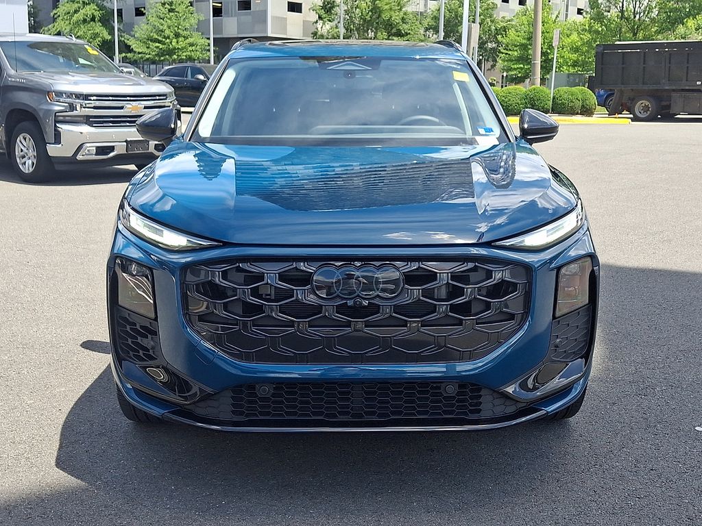 Thumbnail: 2026 Audi Q3 - 2