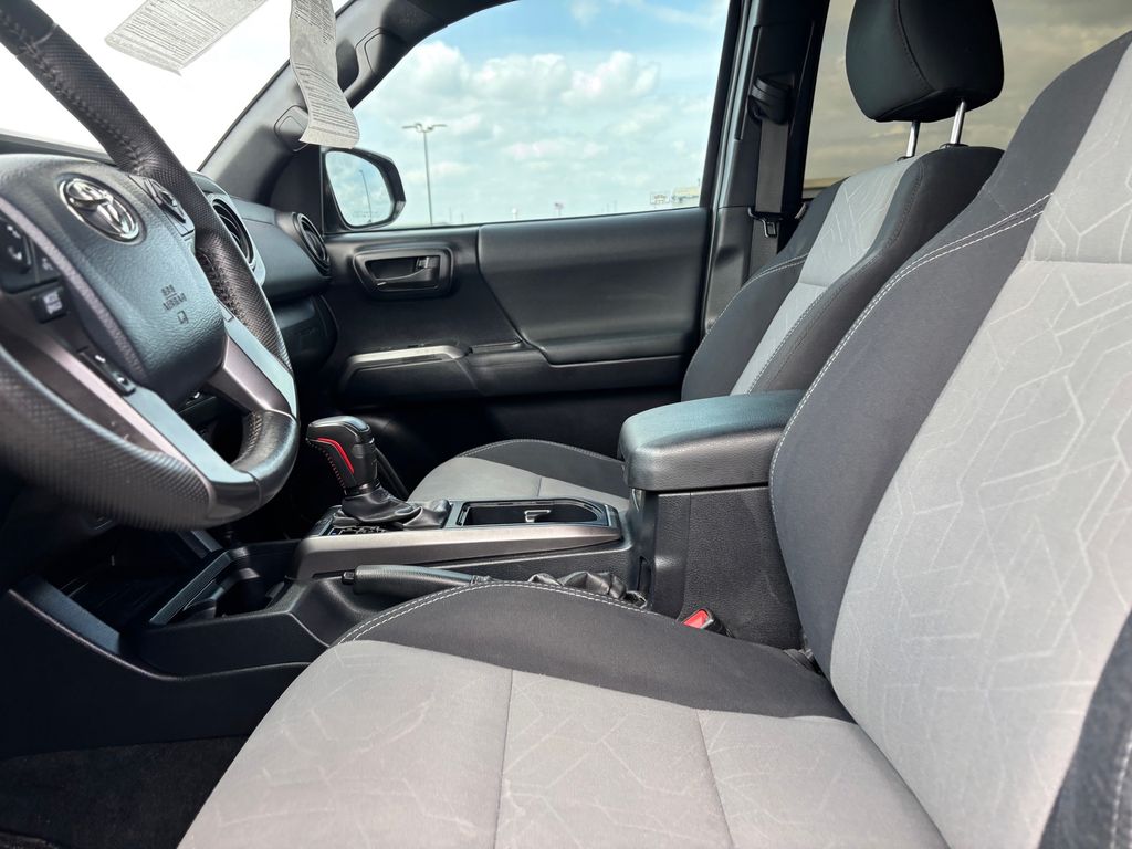 Used Car 2020 Toyota Tacoma  Trd Sport For Sale Under $40,000 In Austin, Texas