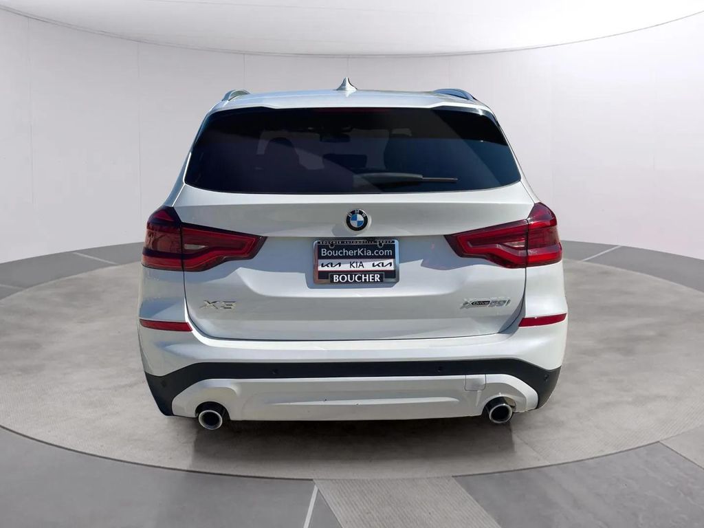 Used 2021 Mineral White Metallic BMW xDrive30i image 4