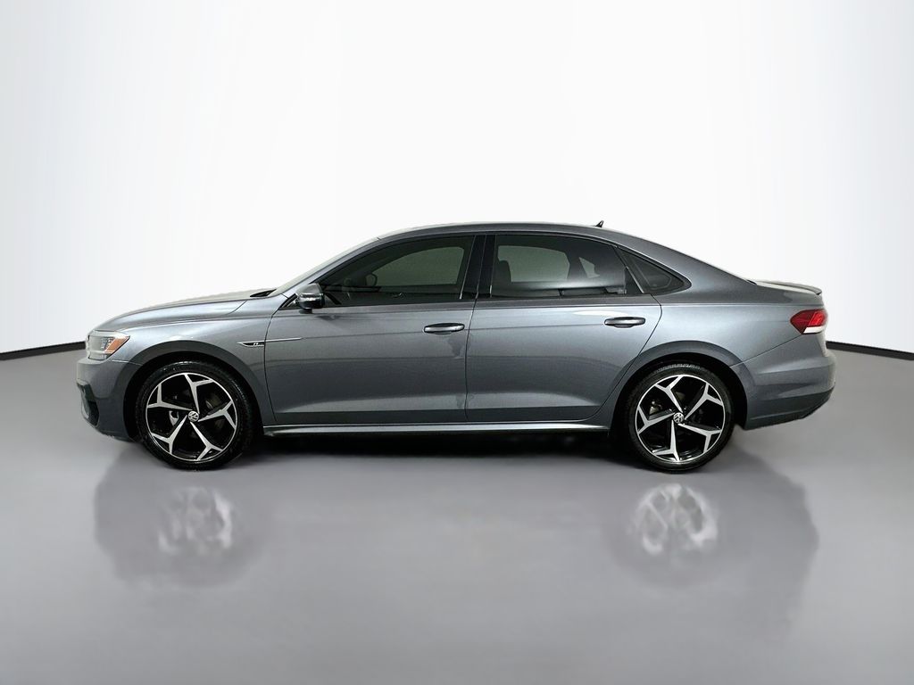 Thumbnail: 2022 Volkswagen Passat - 8