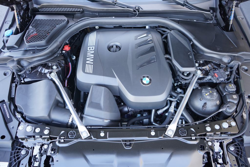 Thumbnail: 2026 BMW 5 Series - 22