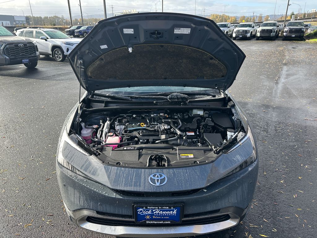 2026 Toyota Prius Plug-In Hybrid SE