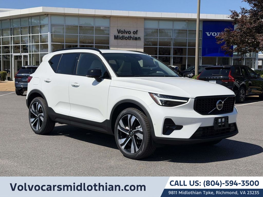 Crystal White 2026 Volvo XC40 SUV / Crossover All-Wheel Drive Automatic