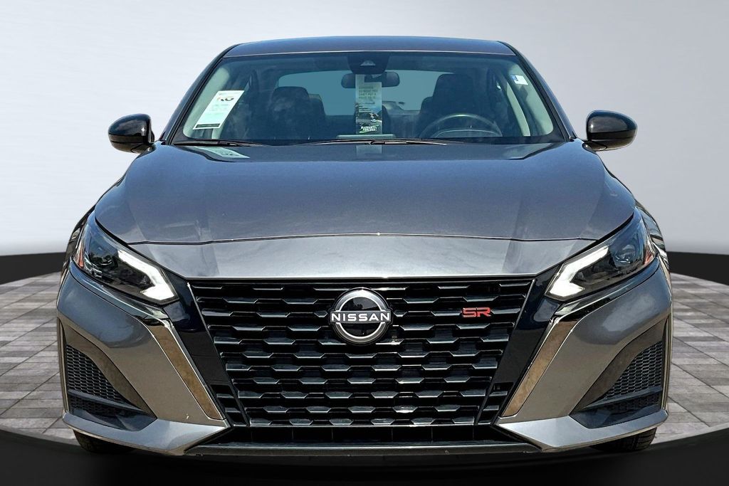 2025 Nissan Altima 2.5 SR - 2