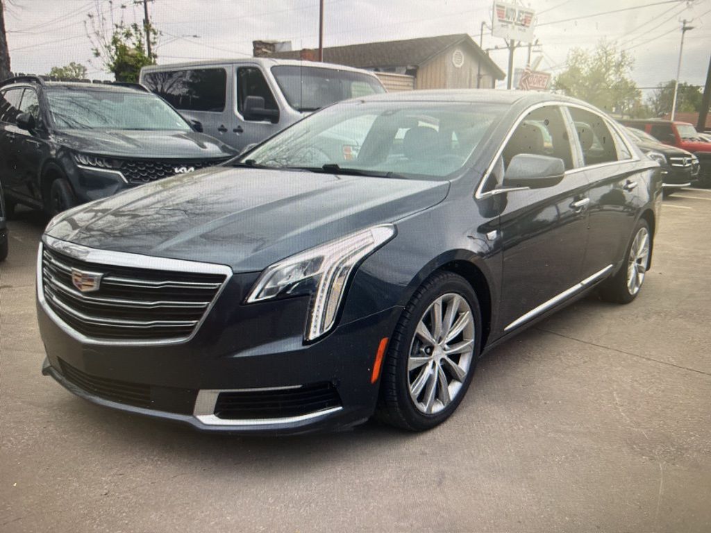 Phantom Gray Metallic 2019 Cadillac XTS FWD Sedan Front-Wheel Drive 6-Speed Automatic