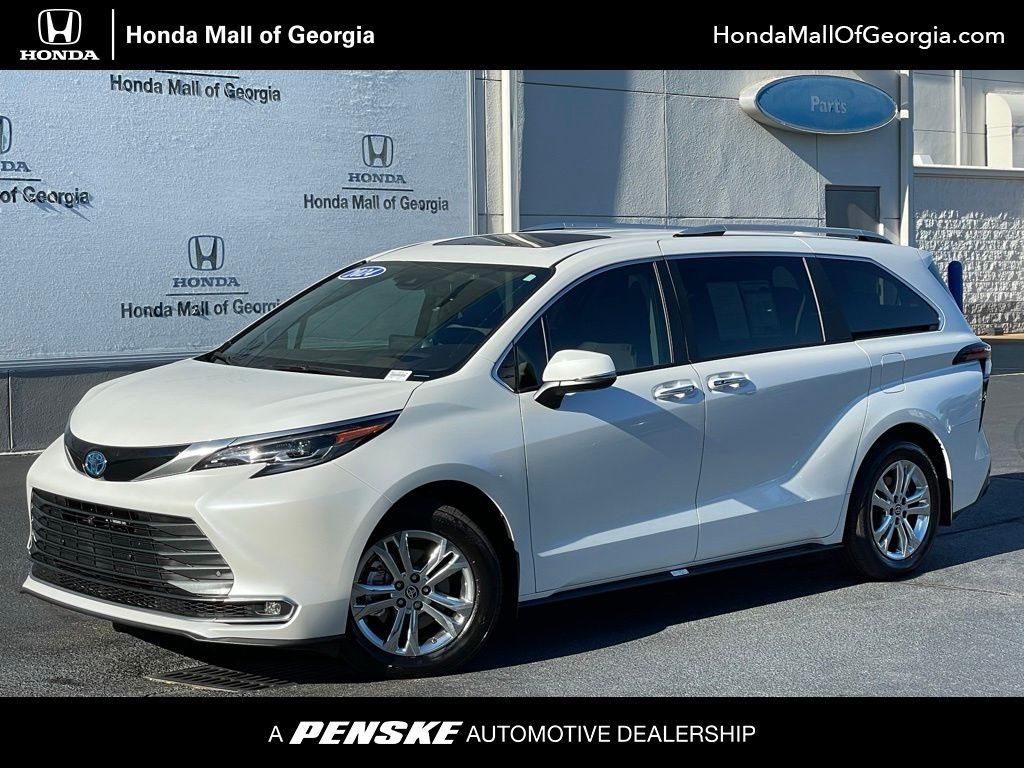 2024 Toyota Sienna Platinum -
                Buford, GA