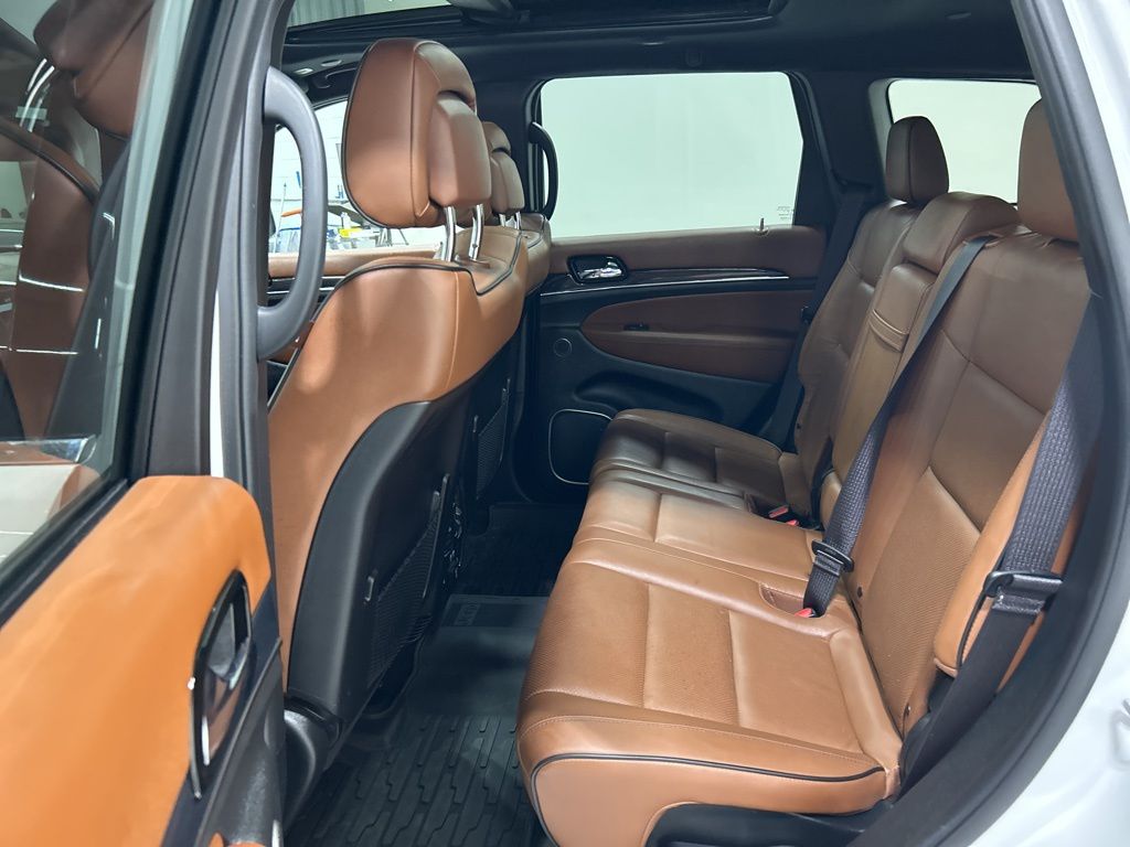 used 2021 Jeep Grand Cherokee car, priced at $27,202