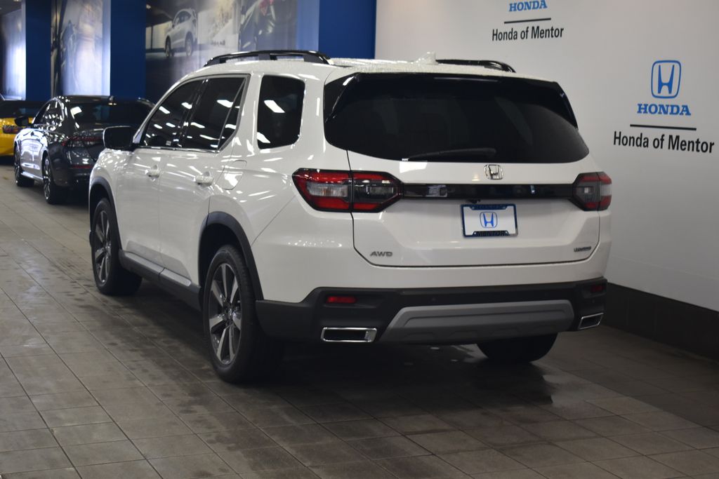 Thumbnail: 2023 Honda Pilot - 5