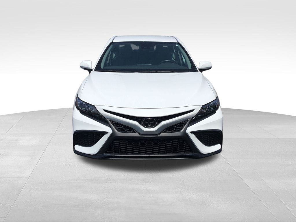 2023 Toyota Camry SE 8