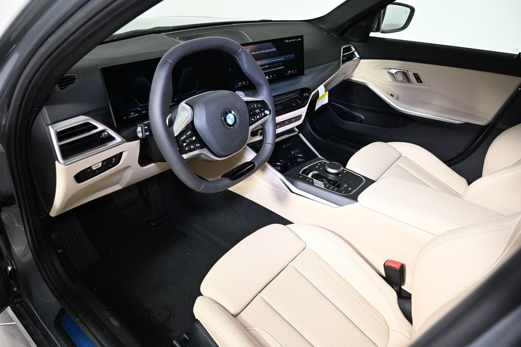 Thumbnail: 2025 BMW 3 Series - 15