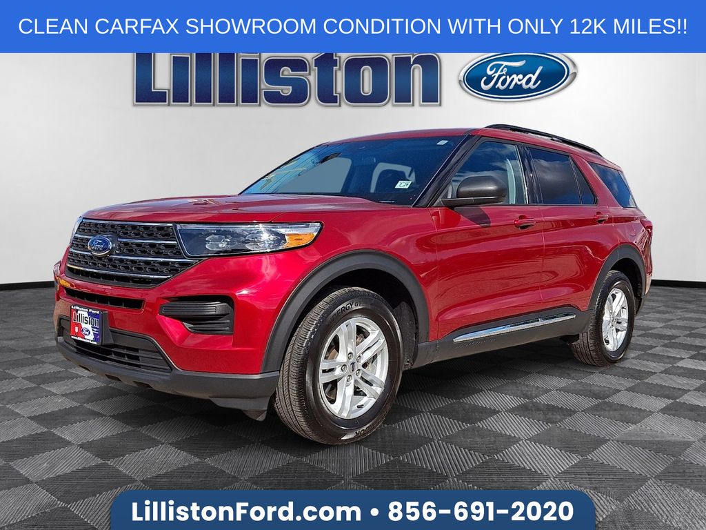 Rapid Red Metallic Tinted Clearcoat 2024 Ford Explorer XLT AWD SUV / Crossover All-Wheel Drive Automatic