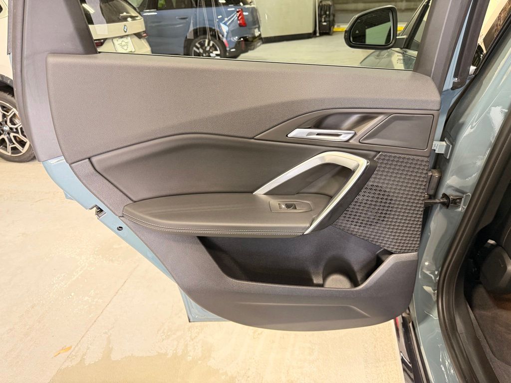 Thumbnail: 2026 BMW X1 - 21