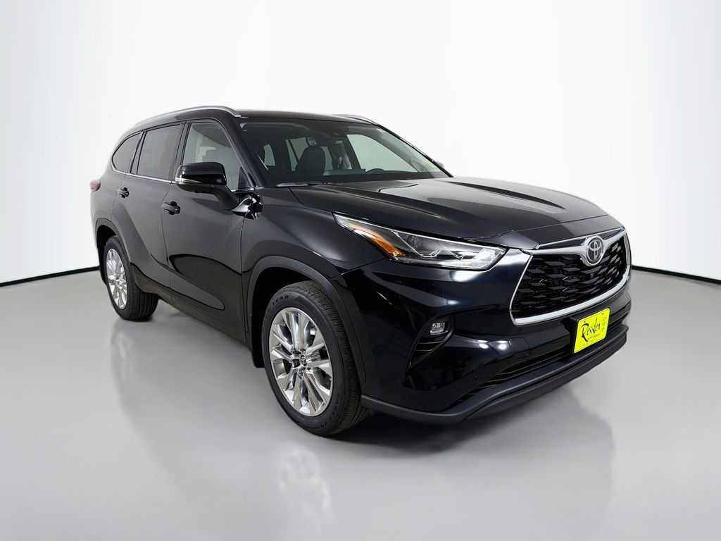 New 2026 Toyota Highlander SUV