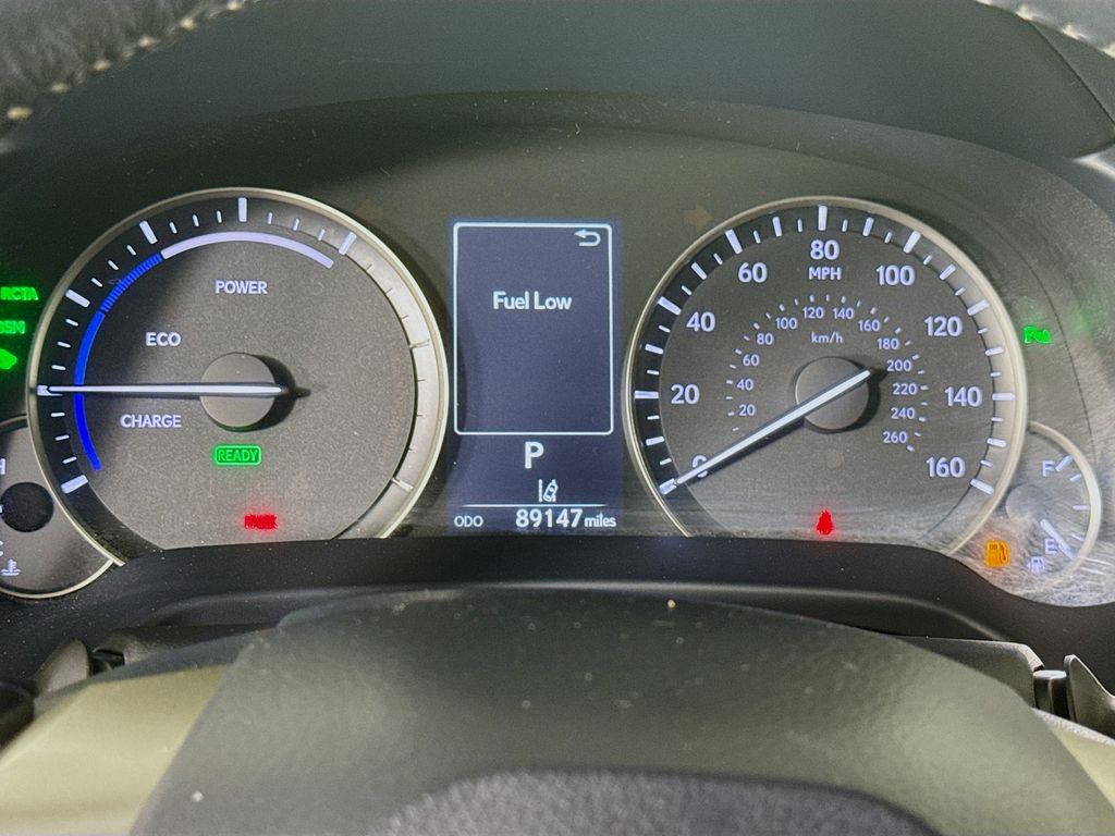 2019 Lexus RX  12