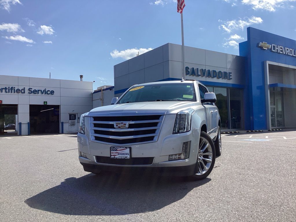 Radiant Silver Metallic 2019 Cadillac Escalade SUV / Crossover Four-Wheel Drive