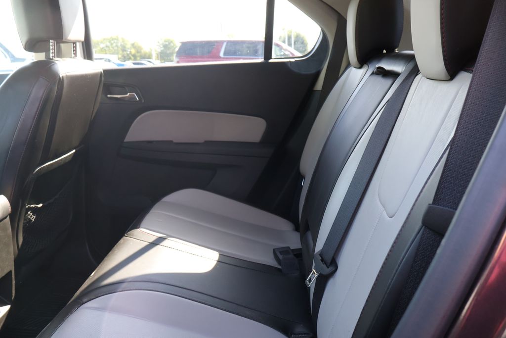 Thumbnail: 2015 Chevrolet Equinox - 32