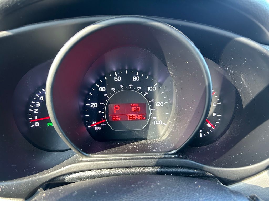 Thumbnail: 2018 Kia Soul - 16