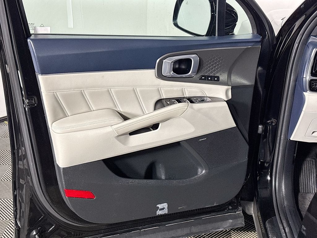 2023 Kia Sorento Plug-In Hybrid SX Prestige