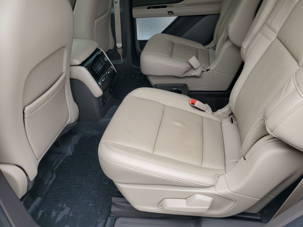 Used Car 2023 Lincoln Aviator  Reserve For Sale Under $50,000 In Austin, Texas