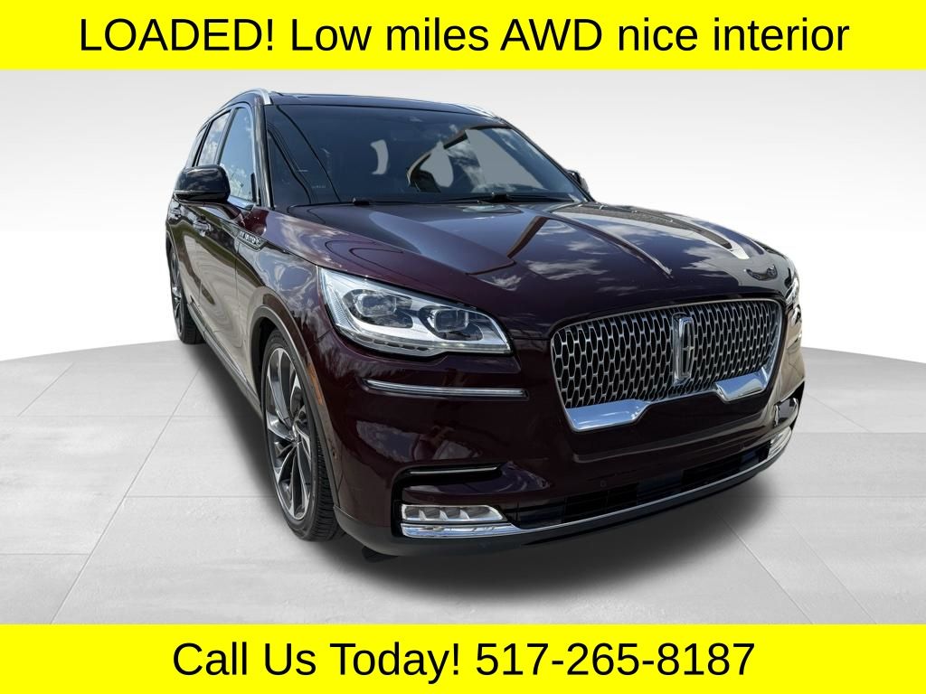 Red (Burgundy) 2022 Lincoln Aviator Reserve AWD SUV / Crossover All-Wheel Drive Automatic