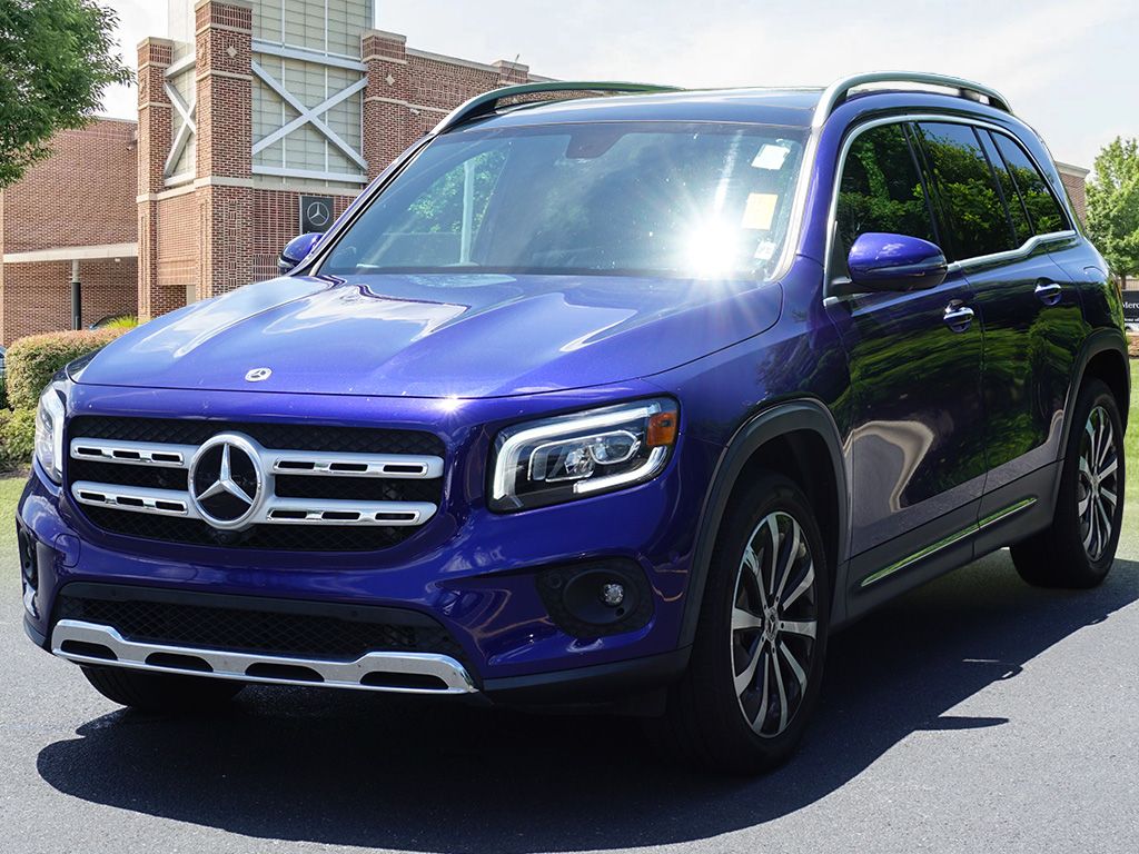 Thumbnail: 2021 Mercedes-Benz GLB - 2