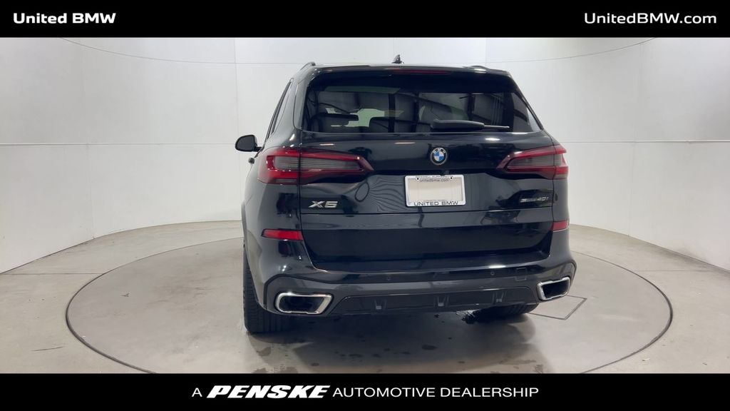 Thumbnail: 2020 BMW X5 - 7