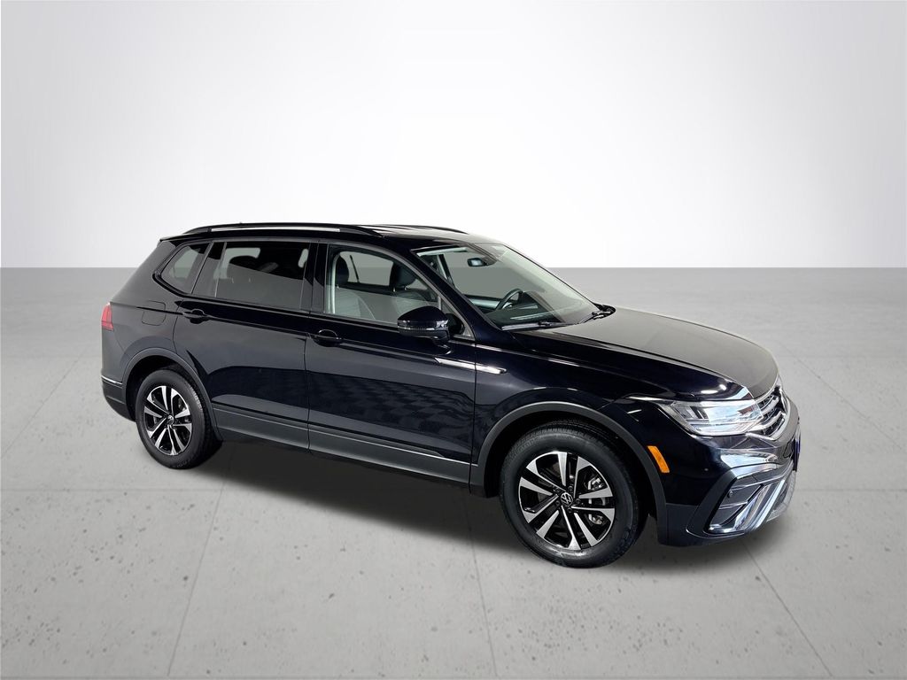 2023 Volkswagen Tiguan S photo 4